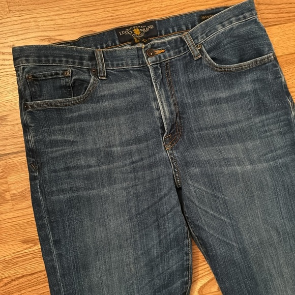 Lucky Brand Jeans 363 Vintage Straight size 34 x 32 - Picture 1 of 8